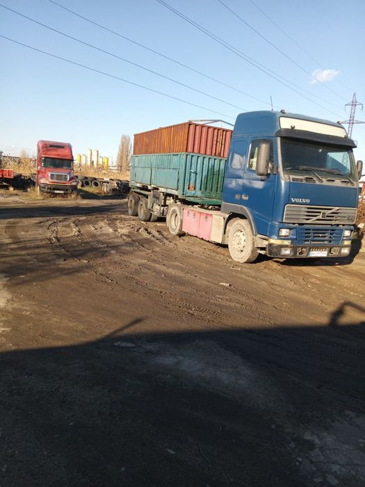 продаю тягач с прицепом VOLVO FH12