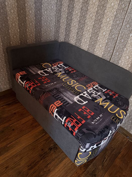 Продам диван раскладной