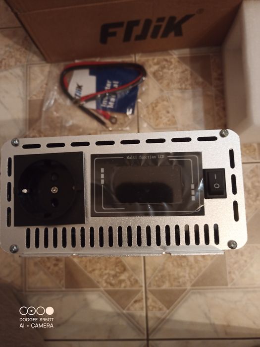 Przetwornica Napięcia Czysty SINUS Samochodowa Konwerter DC/AC 12V 230