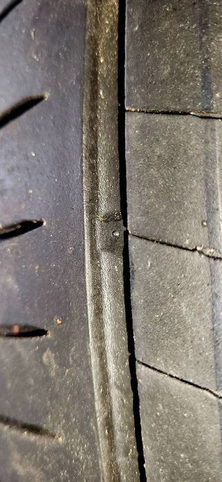 Продам шини 205/55R16