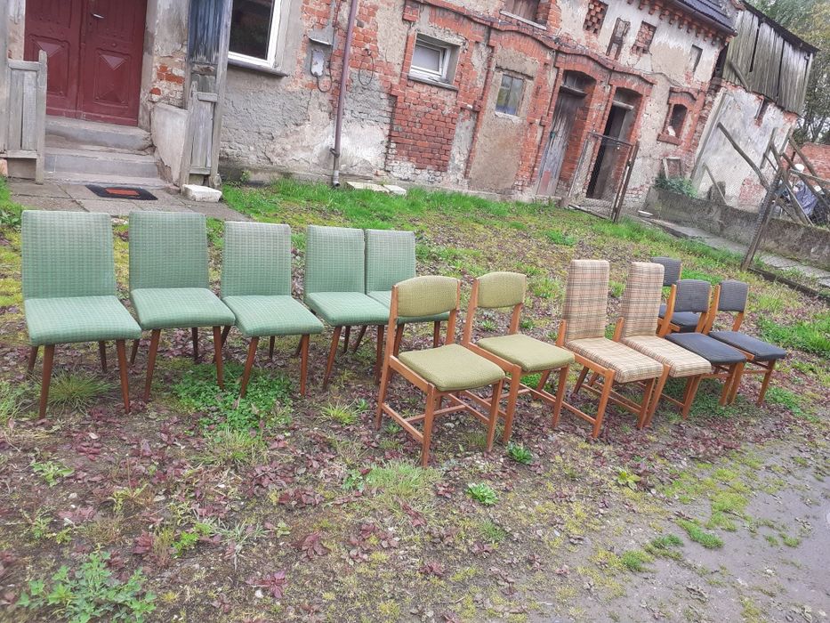 Krzesła PRL różne