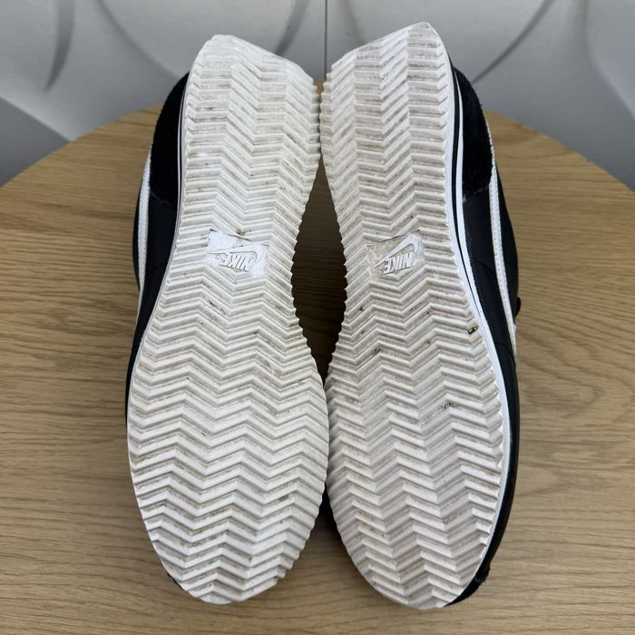 Оригінальні кросівки Nike cortez