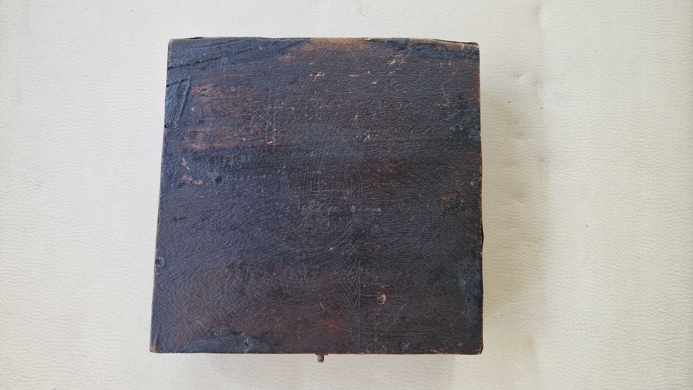 Caixa de Madeira decorativa