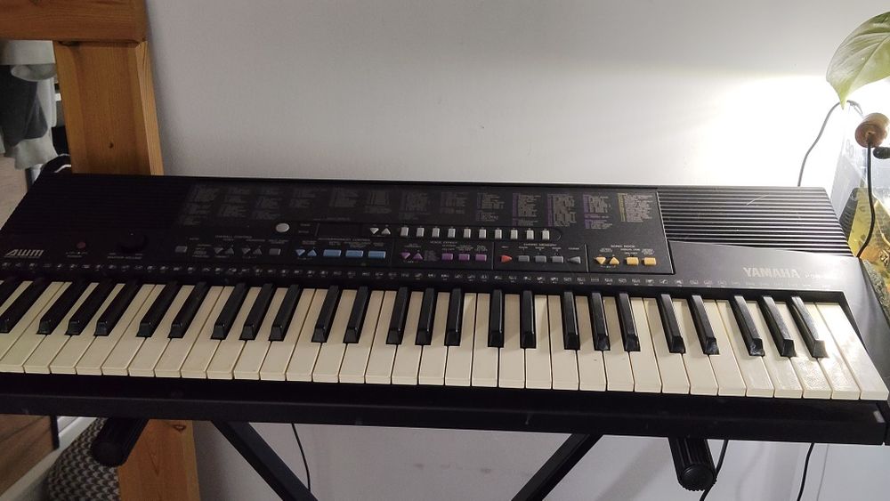 Keyboard PSR-210