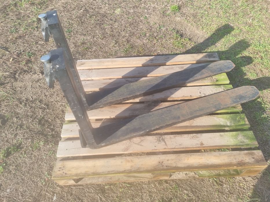 Nowe widły do wózka widłowego