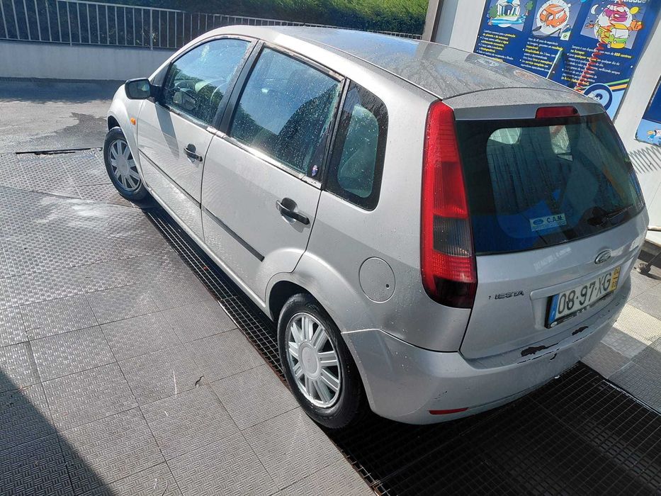 ford fiesta 2003 — photo 4