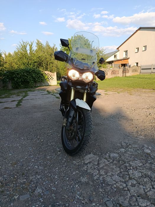 Triumph Tiger 800