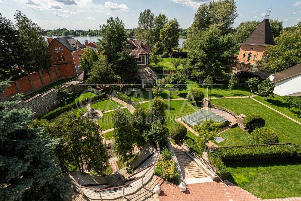 Продам Дом Бортничи выход к воде Генератор Газ Гараж Премиум ремонт