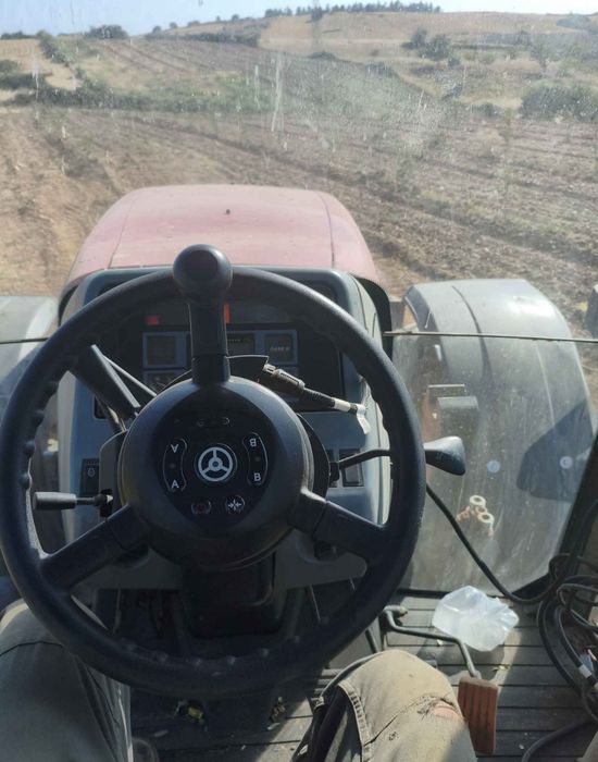 Tractor case mx120