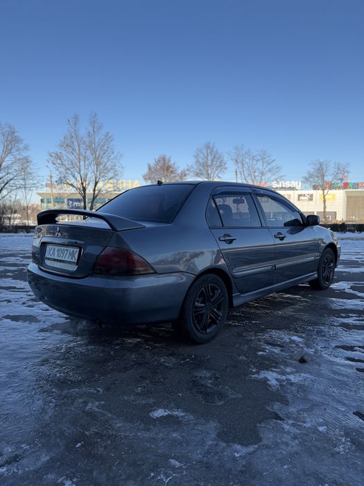 Продам Lancer  9