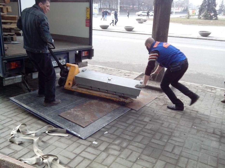 Грузоперевозки мебели, вещей. 100кг-10тон. Грузчики. Днепр, Украина