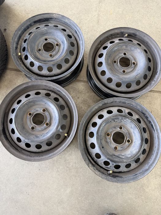 Felgi stalowe Nissan micra almera 14 cali 4x100 fi 59 mm