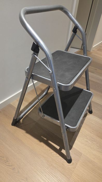 Escadote portatil