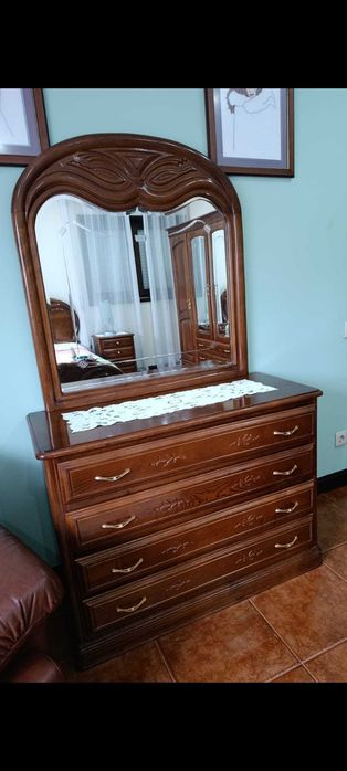 Conjunto mobiliário