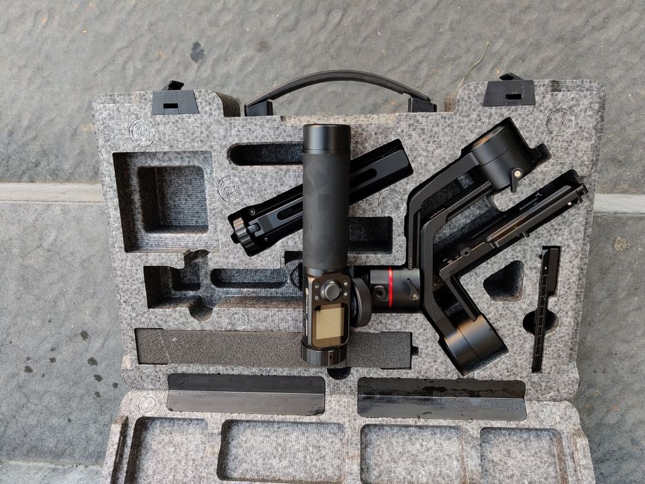 Gimbal Feiyutech AK2000 walizka komplet prawie nieużywany