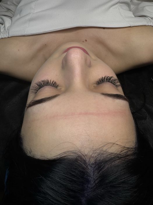 Нарощування вій, шукаю модель