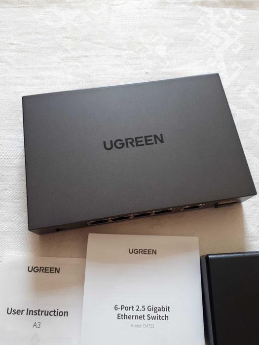 Комутатор  Ugreen CM 753  6-Port  2.5GB/s Gray