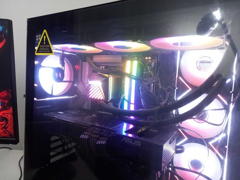 PC Gamer (Gaming) – Ryzen 5 7600X | RX 9070 XT 16GB | 32GB DDR5 6000MHz | 1TB SSD