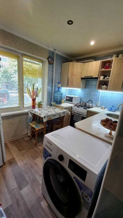 Продається 3 кімнатна квартира