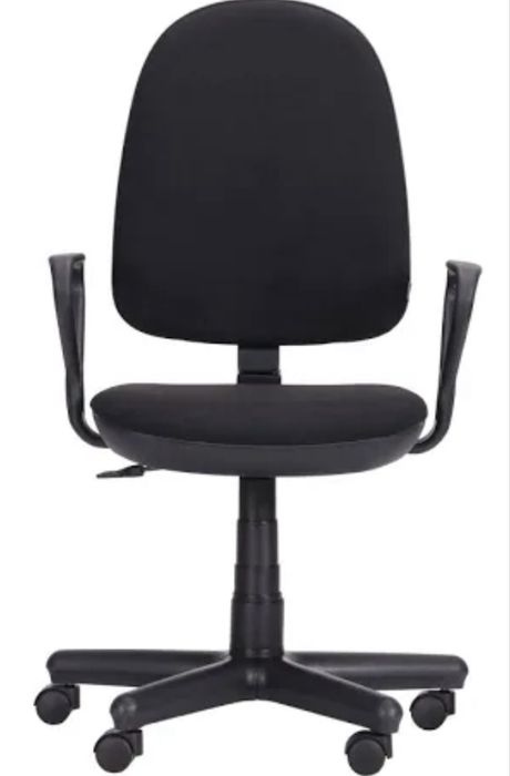 Стілець офісний чорний..