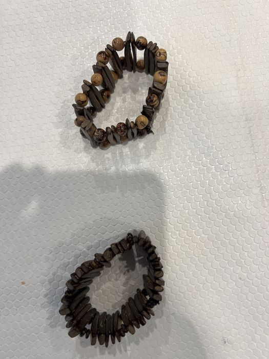 Pulseiras e colares (artesanato brasileiro