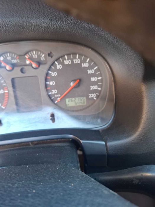 Авто Golf 4 1999
