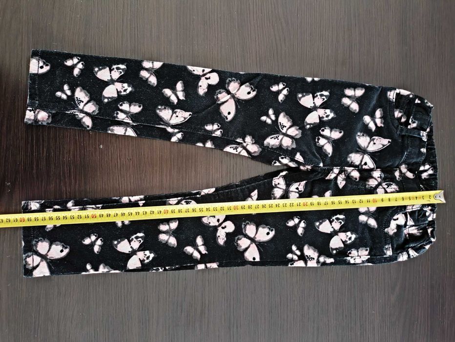 Spodnie sztruksowe H&M dla dziewczynki rozm. 104