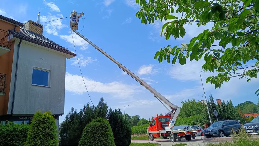 Mycie elewacji, dachów, chdników.