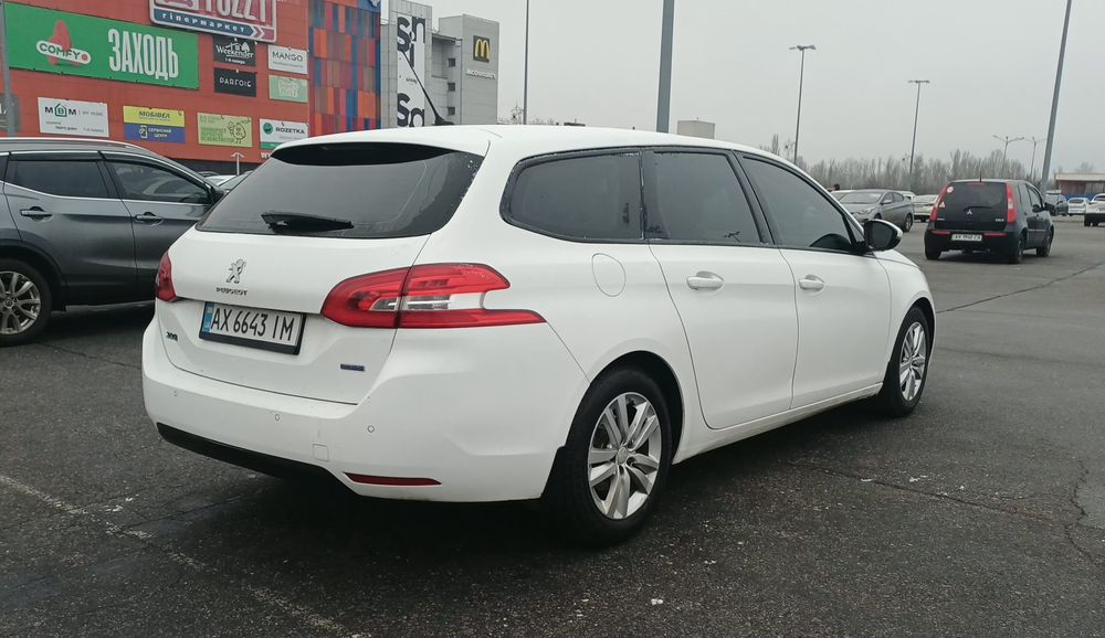 Продам Пежо 308 1.6д 120к.с. 2015р.в.