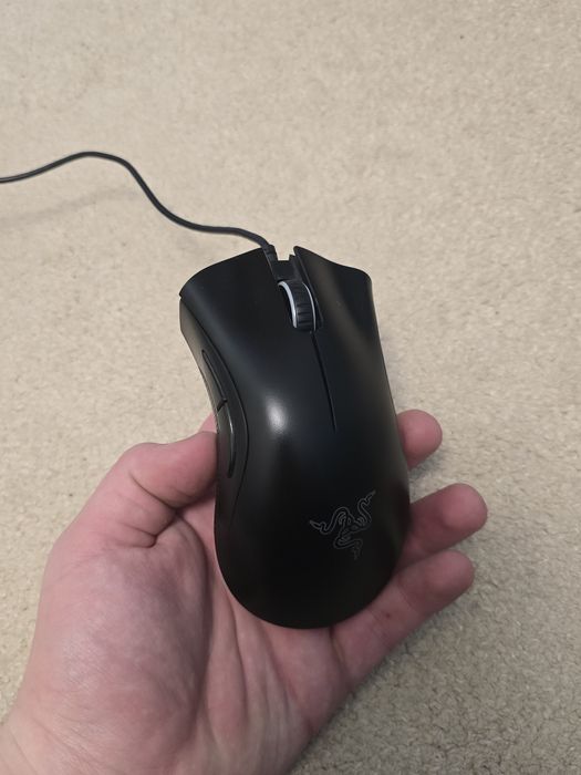 Мишка Razer Deathadder Essential