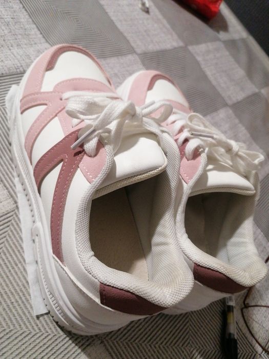 Buty dziewczęce roz 37