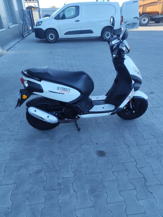 Peugeot kisbee 50 street zone 2017 rok