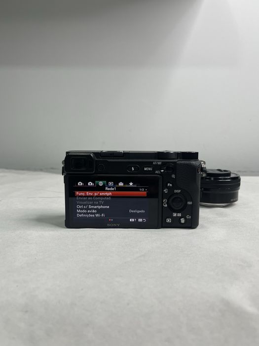 Vendo Sony a6400 + 18-55mm