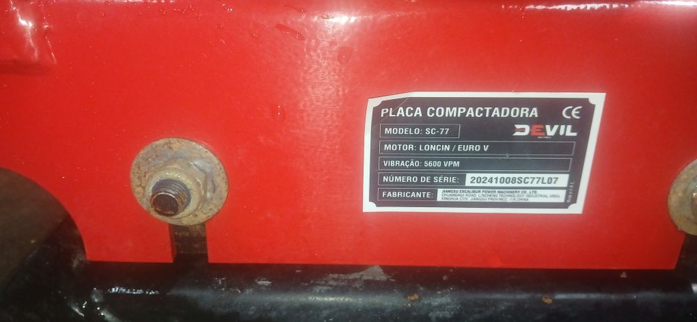 Placa compactar vibratória