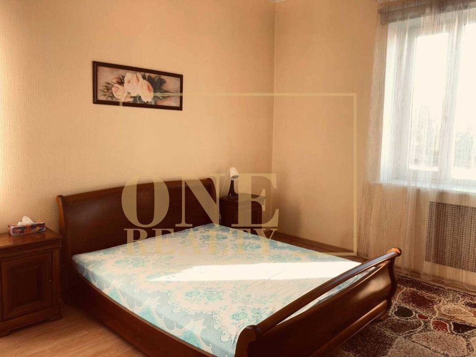 Довгострокова оренда 4к Площа Українських Героїв, Парк Шевченка, БЕЗ%%