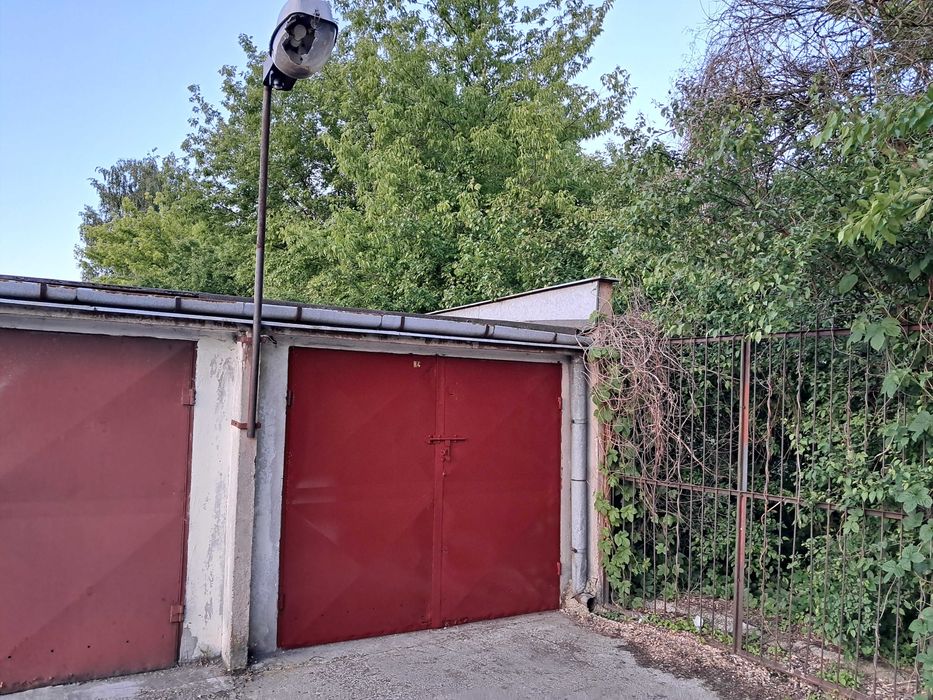 Garaż Do Wynajęcia Od 1 Lipca Blisko Centrum os. Nad Potokiem