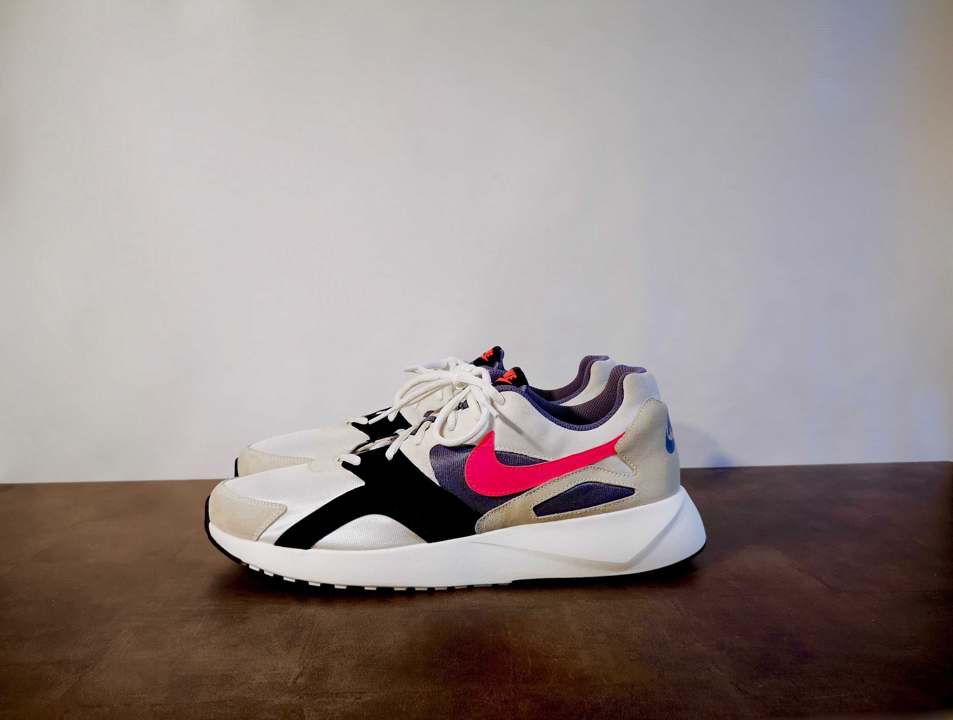 Nike pantheos hotsell