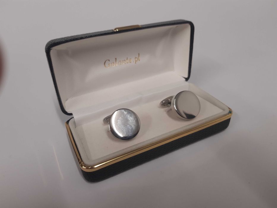 Spinki do mankietów