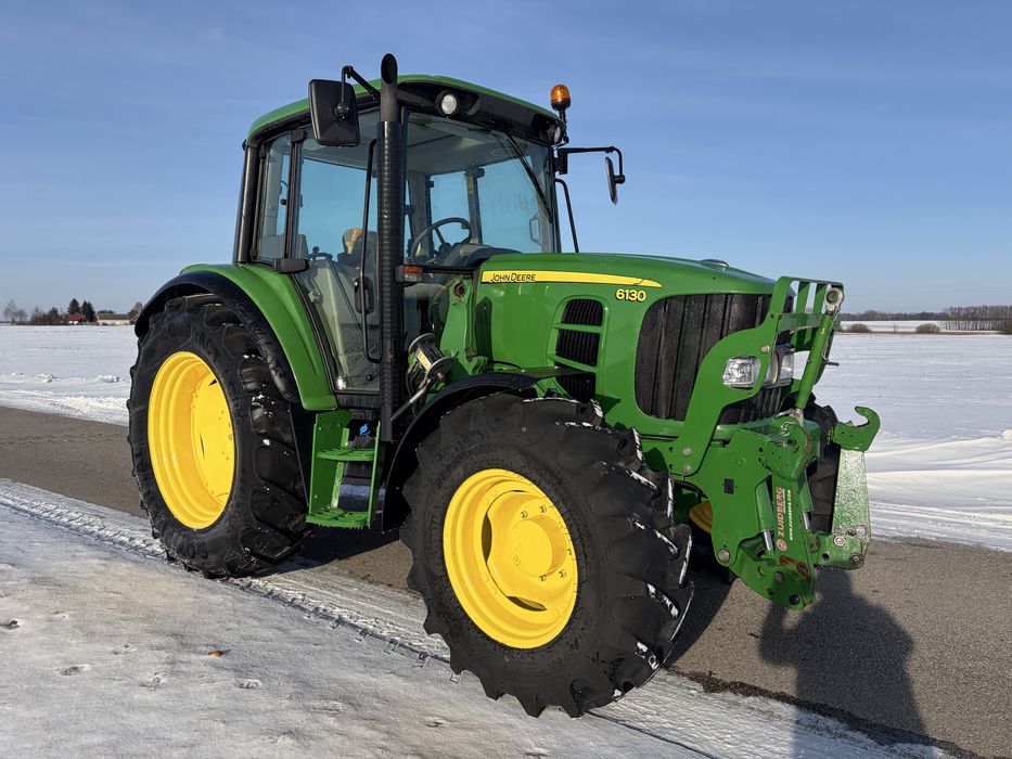 John Deere 6130 z tuzem, 6230, 6220, 6120