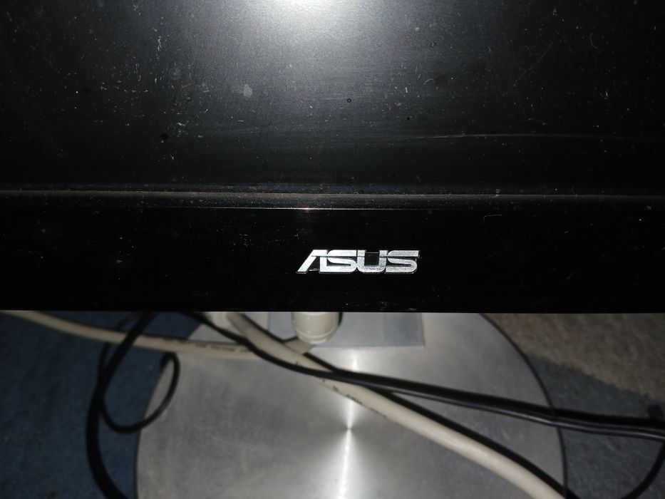 Монитор Asus PW191A со стерео динамиками