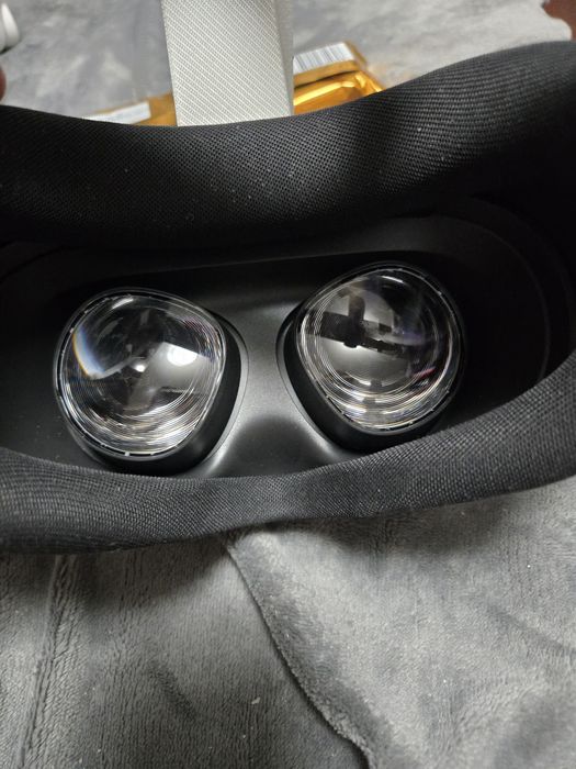 Gogle VR Meta Quest 3S 128GB + 2 kontrolery