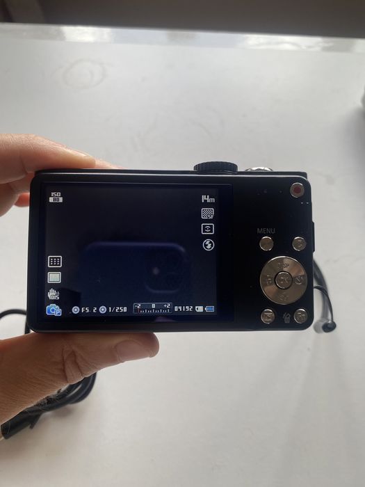 Samsung WB700 CCD digicam 14 Mp zoom 18x (como nova) schneider lumix sony