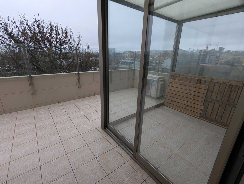 Arrenda-se Apartamento T3 Carvalhido, Porto