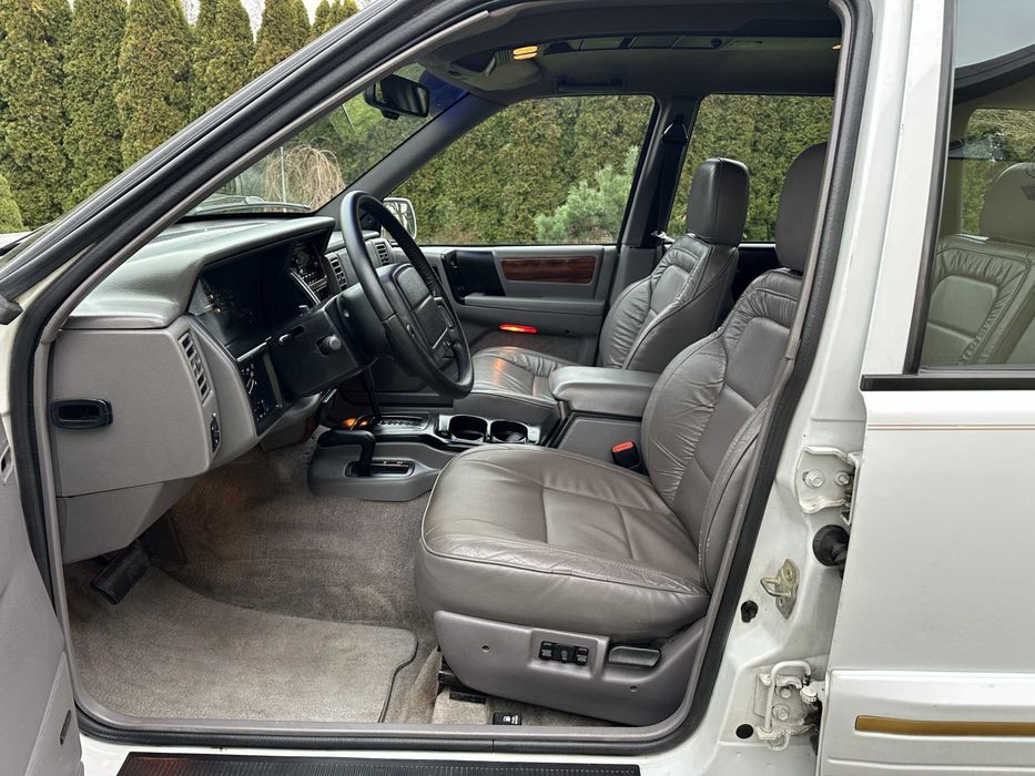 JEEP GRAND CHEROKEE ZJ 4.0 185PS 4x4 Klima Skóra Infinity BIAŁY KRUK !