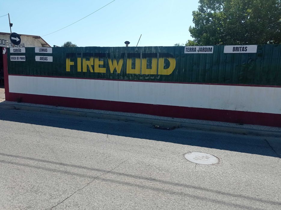 jose,,bitoque-lenhas,carvao,terra,jardim