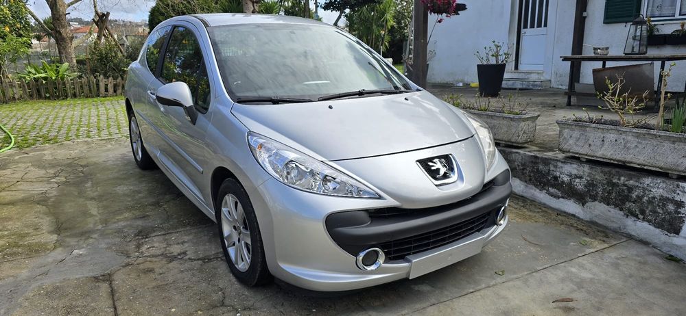 Peugeot 207 ligeiro mercadorias