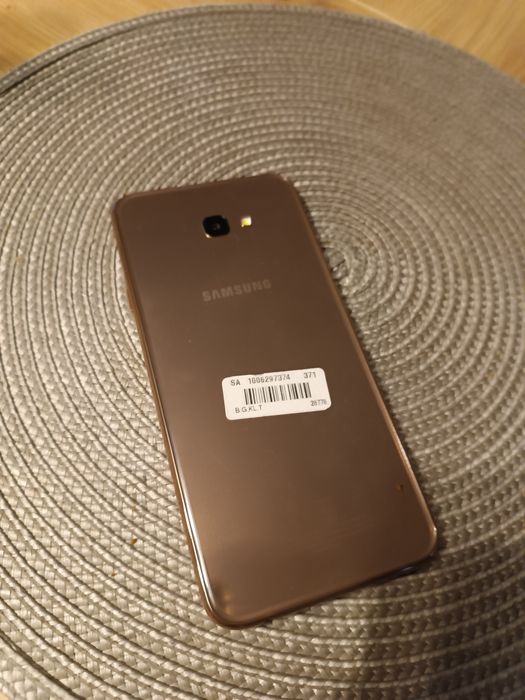 Smartfon Samsung Galaxy J4+