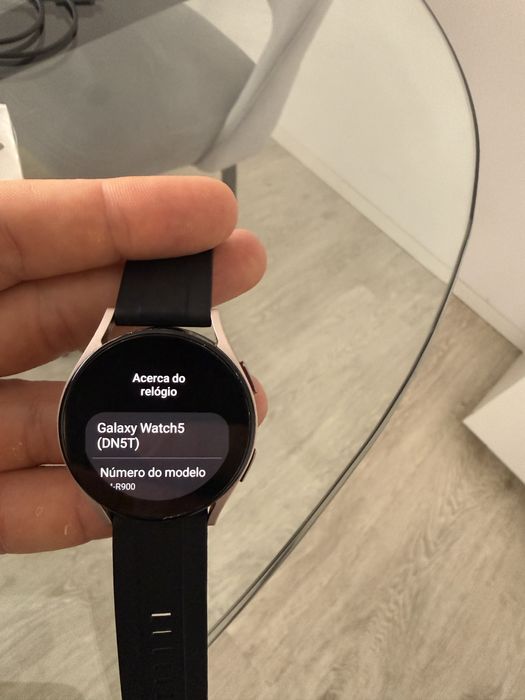 Samsung Galaxy Watch5 de 40 mm, modelo SM-R900.