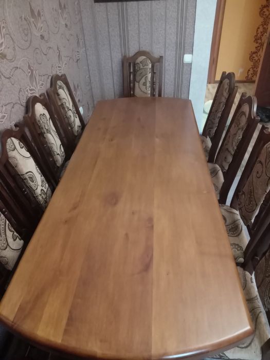 Стіл з стулами 10 шт