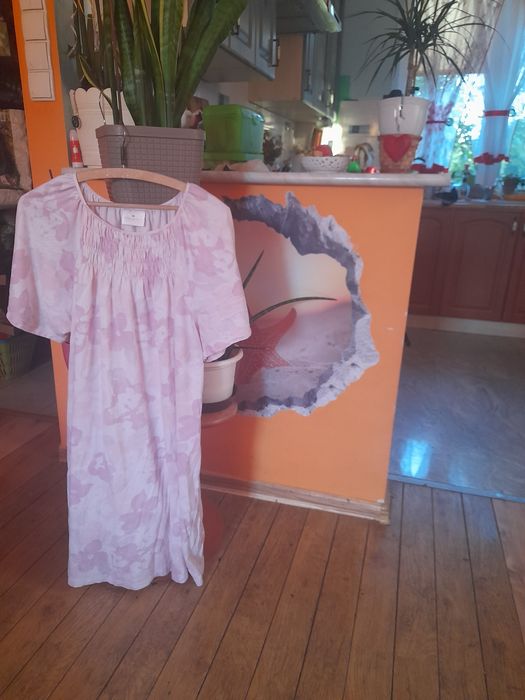 Koszula nocna z różowym wzorem 46